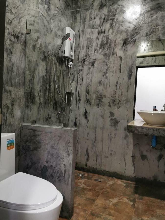 Laila​ Place Hotel Ko Lanta Екстериор снимка