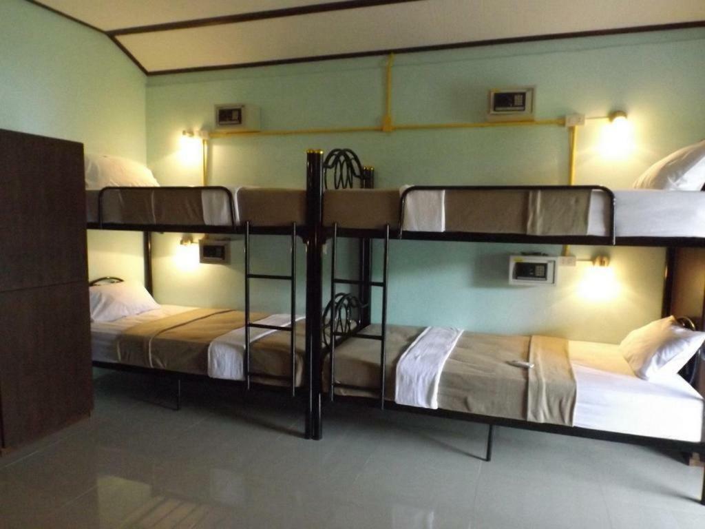 Laila​ Place Hotel Ko Lanta Екстериор снимка